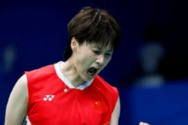 杭州亚运会羽毛球女单决赛上中国选手陈雨菲获得银牌